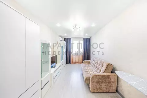 2-к кв. Липецкая область, Липецк ул. И.В. Свиридова, 22к2 (60.0 м)