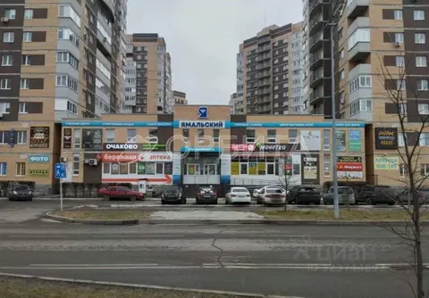 Торговая площадь в Тюменская область, Тюмень ул. Станислава ...