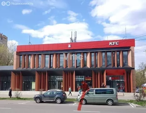 Торговая площадь (994.8 м)