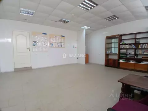 Помещение свободного назначения в Краснодарский край, Ейск ул. ...