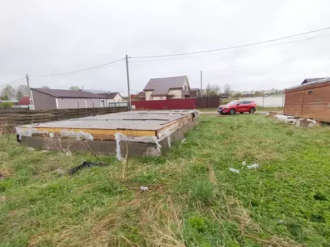 Участок в Ленинградская область, Гатчинский район, д. Монделево пер. ...