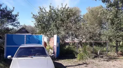 Дом в Белгородская область, Чернянский район, Малотроицкое с/пос, с. ...