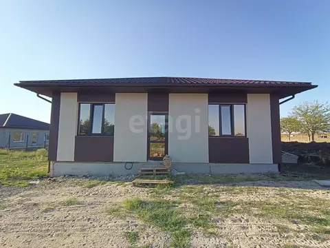 Дом в Крым, Симферопольский район, с. Первомайское ул. Дружбы (102 м)