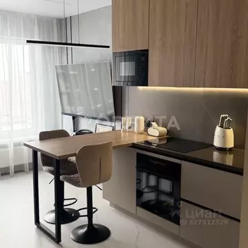 2-к кв. Тюменская область, Тюмень ул. Разведчика Кузнецова, 7 (56.7 м)