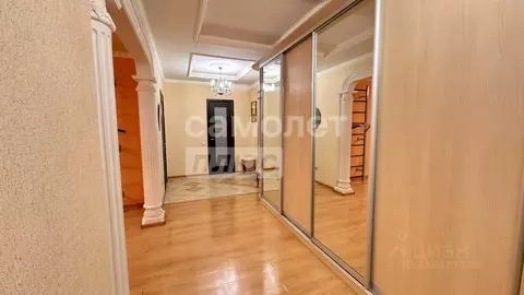 2-к кв. Татарстан, Казань Спортивная ул., 3 (80.2 м)
