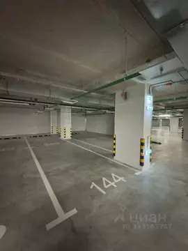 Гараж в Москва Зиларт жилой комплекс, 18/19/27 (27 м)