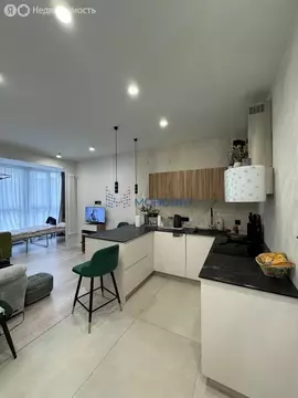 2-комнатная квартира: Нижний Новгород, улица Нестерова, 22 (90 м)