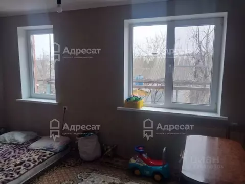 Дом в Волгоградская область, Волгоград Шлюзовая ул. (180 м)