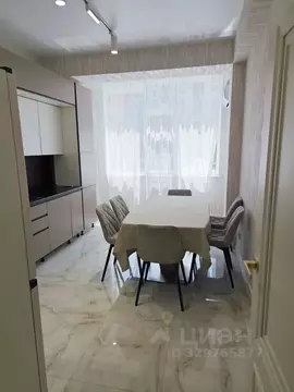 2-к кв. Дагестан, Каспийск просп. М. Омарова, 14А (85.0 м)