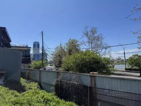 Участок в Краснодарский край, Краснодар Центральный мкр, ул. ...