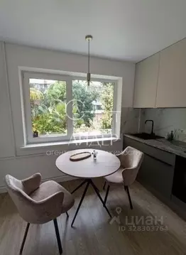 2-к кв. Краснодарский край, Сочи Центральный мкр, ул. Роз, 56 (38.0 м)