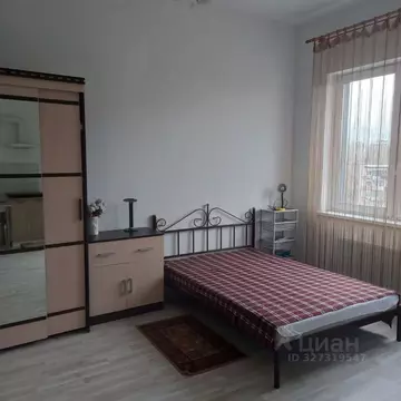 Студия Свердловская область, Екатеринбург ул. Раевского, 18А (30.0 м)