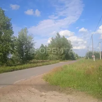 Участок в Тюменская область, Тюменский муниципальный округ, с. Чикча ...