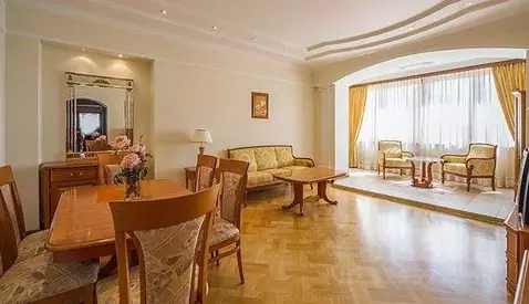 4-к кв. Москва ул. Удальцова, 52 (135.0 м)