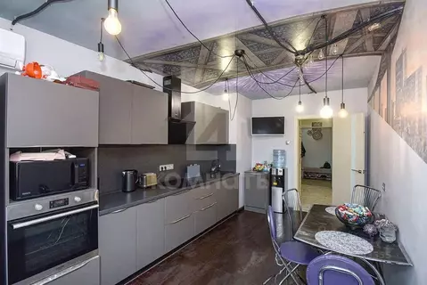 3-к кв. Воронежская область, Воронеж ул. Антонова-Овсеенко, 33Б (90.0 ...