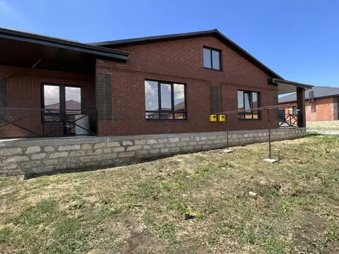 Коттедж в Ставропольский край, Михайловск Шпаковский район, ул. Бориса ...