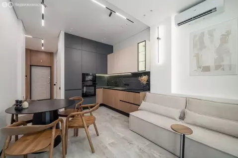 2-комнатная квартира: Санкт-Петербург, проспект Патриотов, 33 (71.6 м)