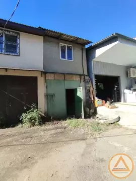 Гараж в Краснодарский край, Туапсе Эстакадный туп. (30 м)