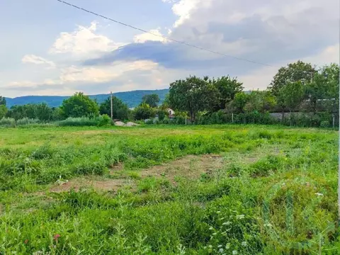 Участок в Крым, Бахчисарайский район, с. Железнодорожное  (150.0 сот.)