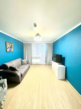 3-к кв. Тюменская область, Тюмень ул. Ю.-Р.Г. Эрвье, 16к1 (80.0 м)