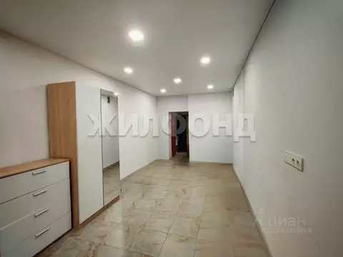 Студия Хакасия, Абакан ул. Некрасова, 45 (30.8 м)