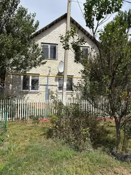 Дом в Белгородская область, Корочанский район, Шляховское с/пос, с. ...