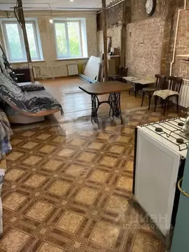 Студия Самарская область, Самара ул. Степана Разина, 21 (47.0 м)