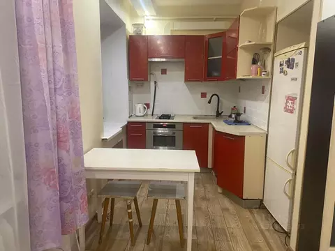 2-к кв. Свердловская область, Екатеринбург ул. Победы, 70 (42.0 м)