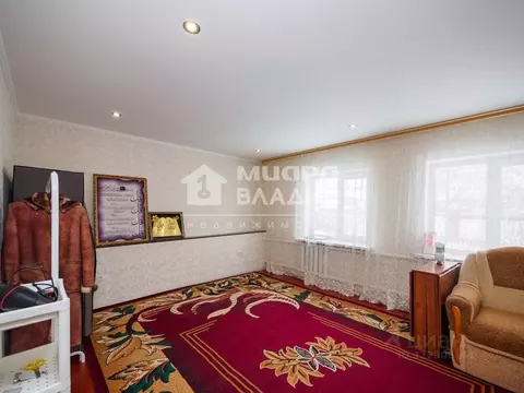 Дом в Омская область, Омский район, Магистральное с/пос, Деревня ...