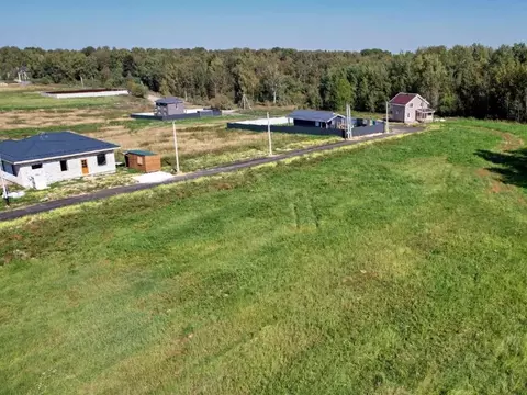 Участок в Московская область, Чехов муниципальный округ, д. Манушкино  ...