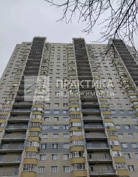 Продается 2-комнатная квартира
