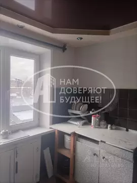 3-к кв. Пермский край, Губаха ул. Орджоникидзе, 3 (59.8 м)
