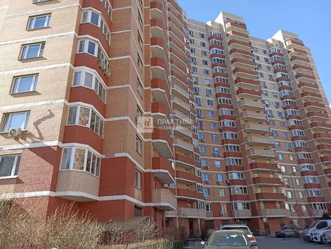 Продается 2-комнатная квартира