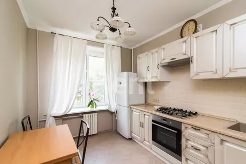 3-к кв. Москва ул. 1812 года, 10К1 (77.0 м)