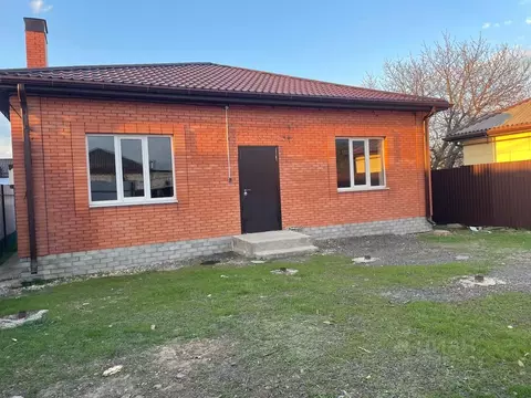 Дом в Ростовская область, Мясниковский район, с. Чалтырь Западная ул., ...