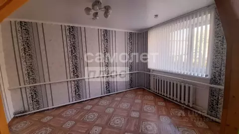 Дом в Башкортостан, Куюргазинский район, Ермолаевский сельсовет, с. ...