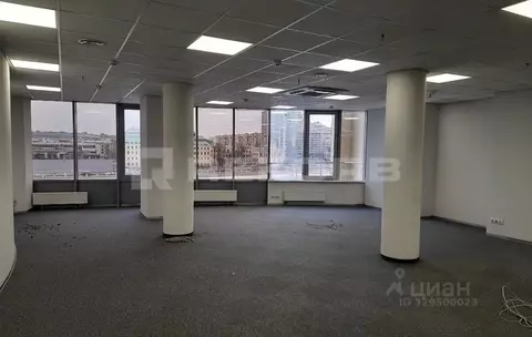 Офис в Санкт-Петербург Петроградская наб., 22 (250 м)