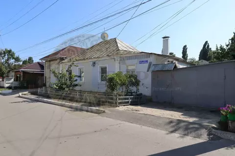 Дом в Воронежская область, Воронеж Радиозаводская ул., 11 (67 м)