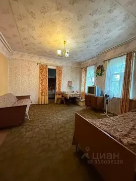 Дом в Ростовская область, Красный Сулин Ростовская ул., 55 (83 м)