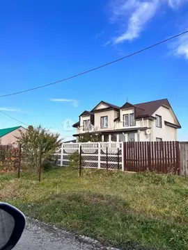 Дом в Иркутская область, Иркутский муниципальный округ, с. Хомутово ...