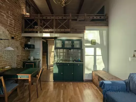 Студия Псковская область, Псков ул. Максима Горького, 5 (37.0 м)