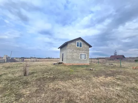 Дом в Самарская область, Красноярский район, Шилан с/пос, с. Шилан ул. ...