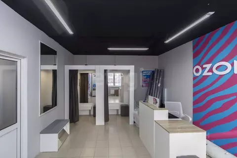 Помещение свободного назначения в Тюменская область, Тюмень ул. 50 лет ...