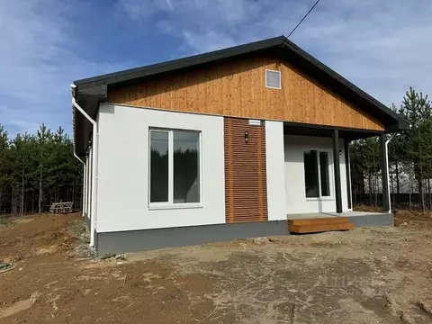 Дом в Свердловская область, Белоярский муниципальный округ, пос. ...