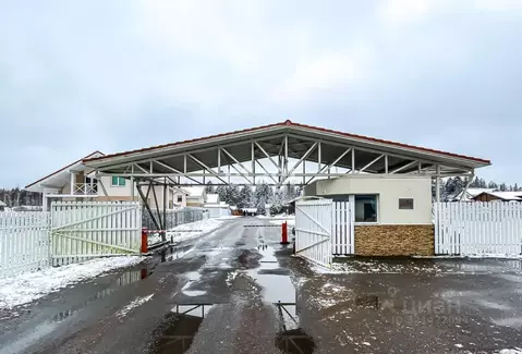 Участок в Ленинградская область, Выборгский район, Первомайское с/пос, ...