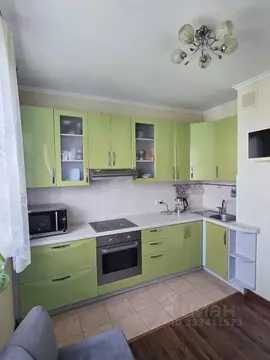 3-к кв. Москва Новомарьинская ул., 19 (84.4 м)