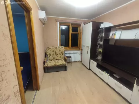 2-комнатная квартира: Белая Калитва, улица Калинина, 20 (25 м)