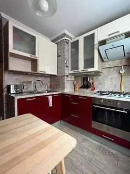 3-к кв. Санкт-Петербург просп. Кузнецова, 29К3 (70.0 м)