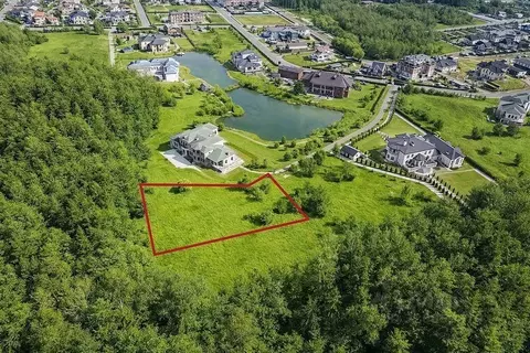 Участок в Московская область, Красногорск городской округ, д. ...