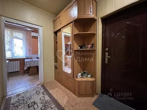 2-к кв. Волгоградская область, Волгоград пос. ГЭС, ул. Героев Шипки, 1 ...